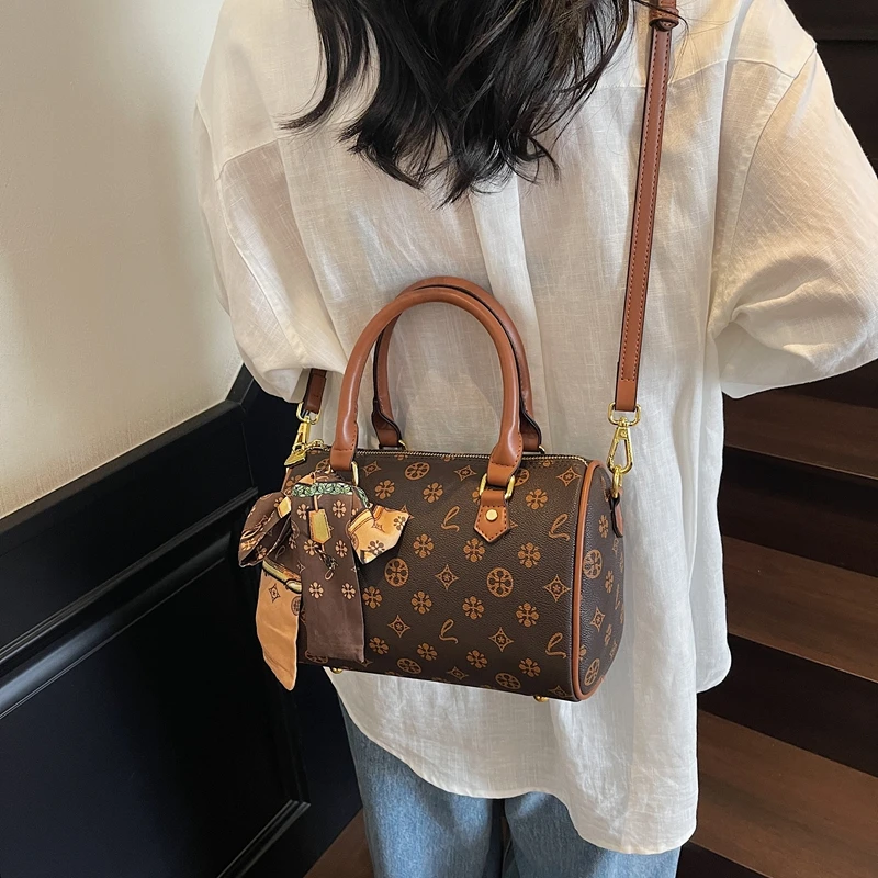 Luxury Lifestyle Handbags - Elegante Bolso de Hombro de Cuero
