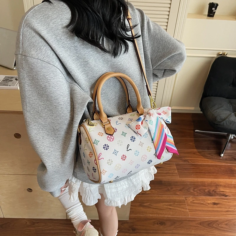 Elegante Bolso de Hombro de Cu - Luxury Lifestyle Handbags reseña y precio