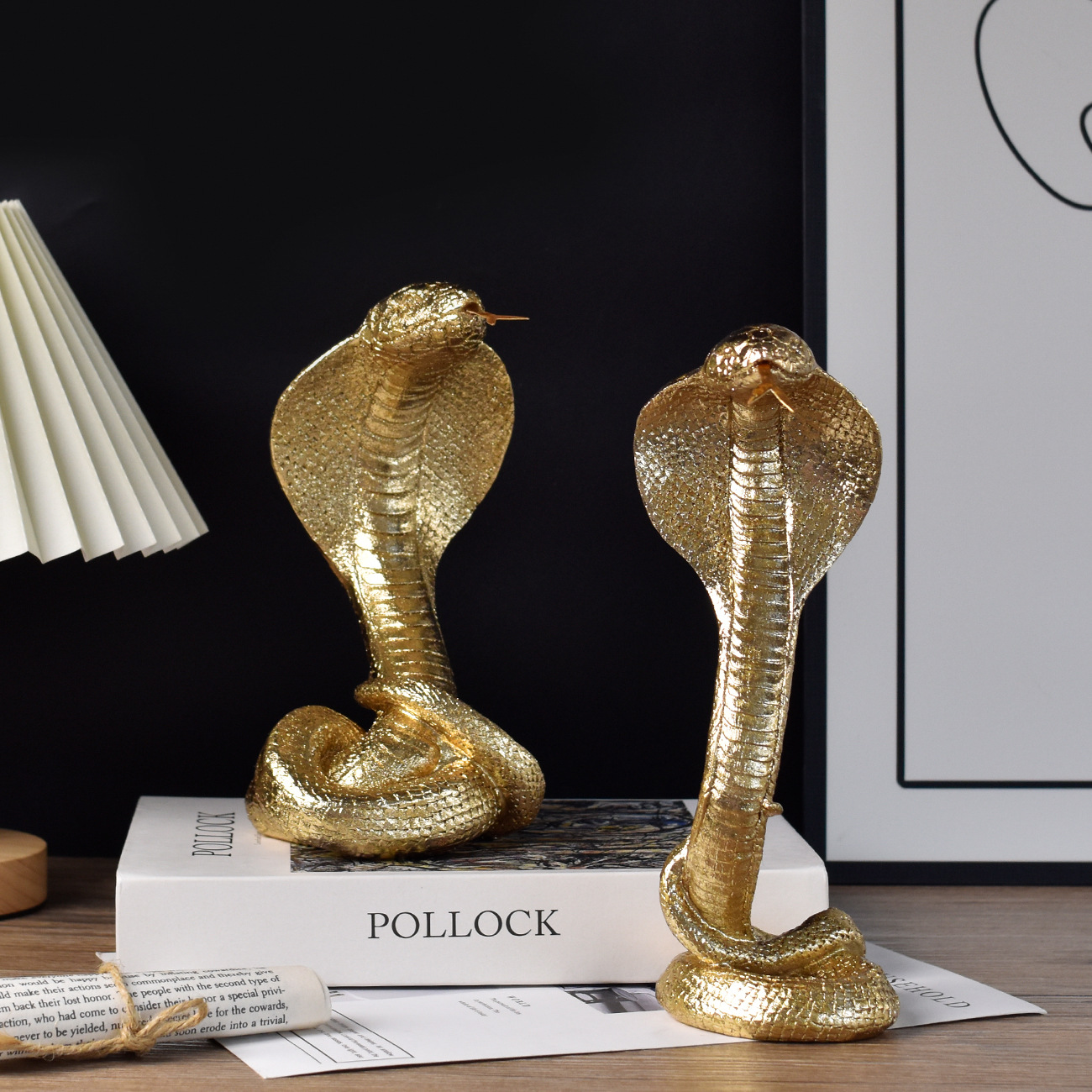 Estatua de animal de rey cobra - Luxury Lifestyle Items reseña y precio
