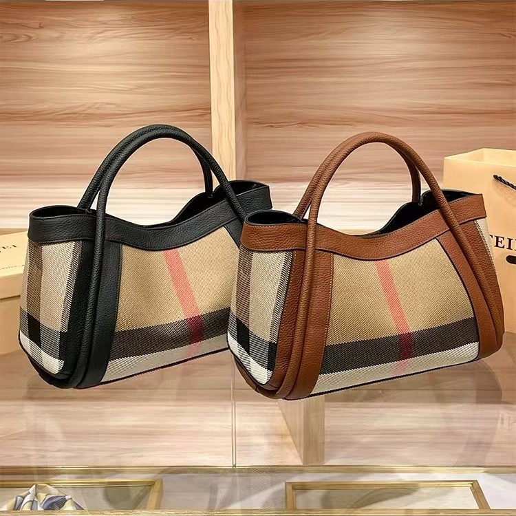Bolsa de Pañales de Diseño de  - Luxury Lifestyle Handbags reseña y precio